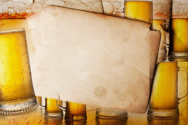 Vintage background with beer — Stock Photo, Image