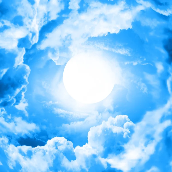 Moon i blå himmel — Stockfoto