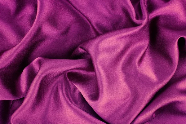 黄金の輝きを持つ purlpe シルク — ストック写真