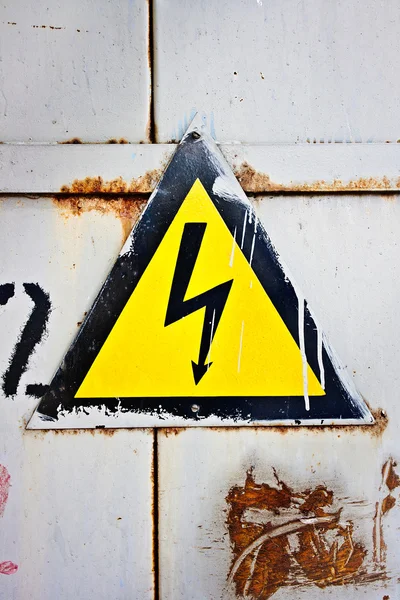 stock image A metal plaque with a lightning for high voltage