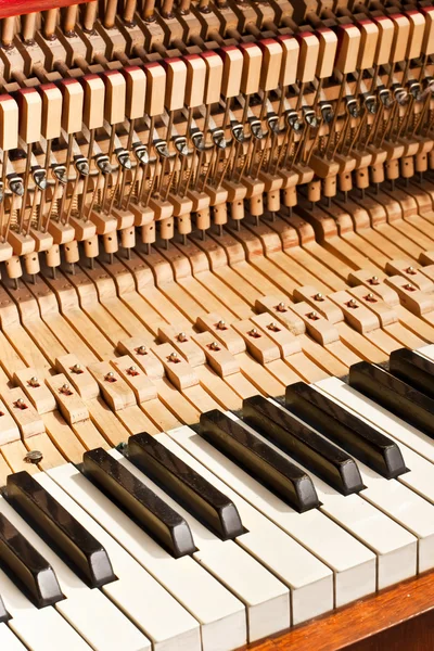 Piano construction — Stock Photo, Image