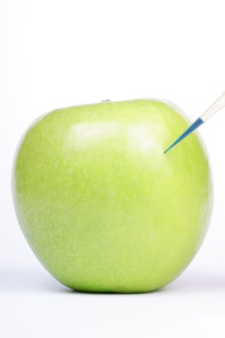 genetik bir elma değiştirerek