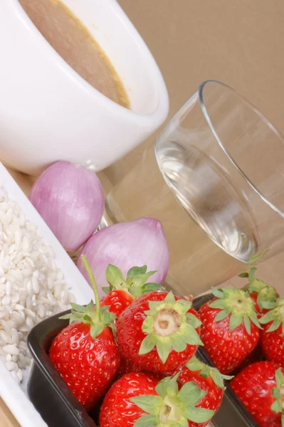 Risotto with strawberries ingredients — Stock Photo, Image