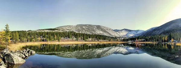 Stock image Panorama. Mountain lake in the autumn.