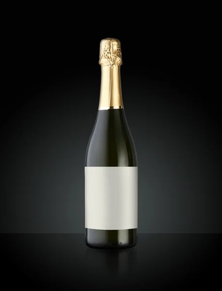 Csillogó fehér üveg bor, pezsgő palack — Stock Fotó