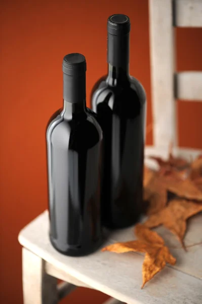 Butelki czerwonego wina — Zdjęcie stockowe