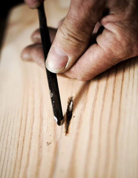 Hände eines Handwerkers — Stockfoto