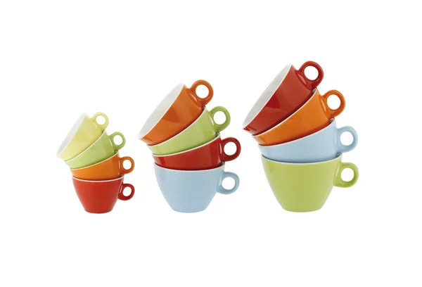 Чашка цветной фарфоровый чайный сервиз, изолированные на белом фоне — стоковое фото