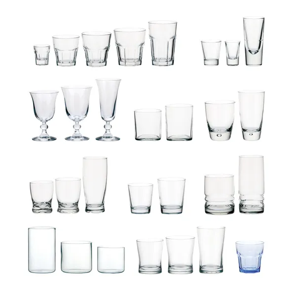 Een set van glazen geïsoleerd op witte achtergrond — Stockfoto