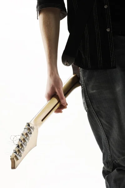 Estrela de rock guitarrista isolada em fundo branco — Fotografia de Stock