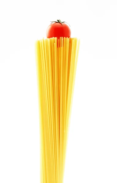 Makaron spaghetti niegotowane — Zdjęcie stockowe