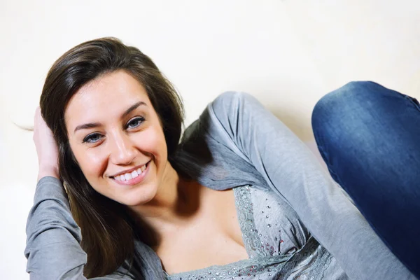 Young woman portrait with friendly look — Stock Photo, Image