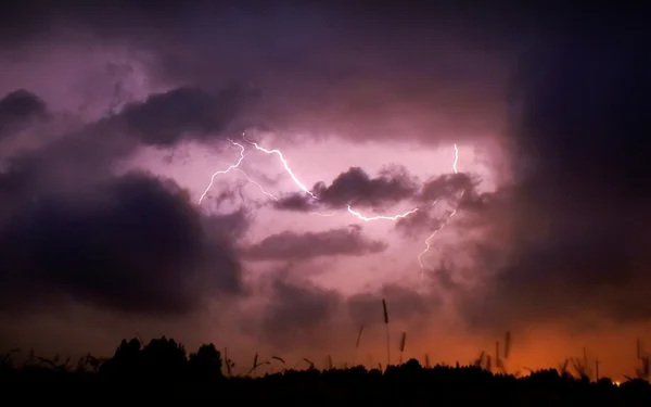 Storm wolken — Stockfoto