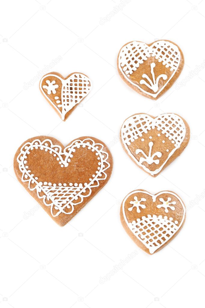 Gingerbread hearts on white