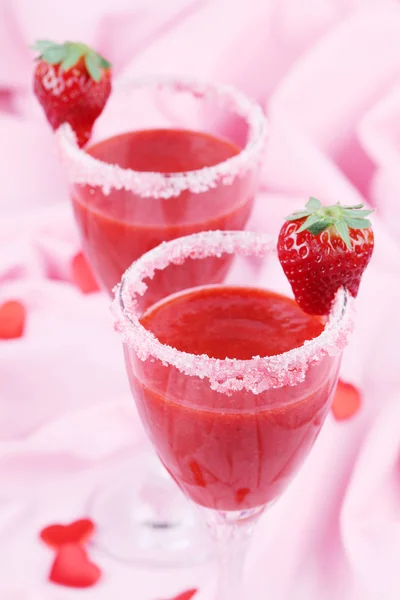 Walentynki truskawkowy napój — Zdjęcie stockowe