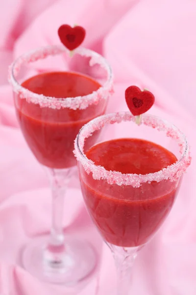 バレンタイン イチゴのドリンク — ストック写真