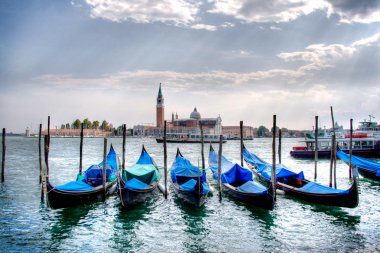 Venedik gondol ve san giorgio maggiore