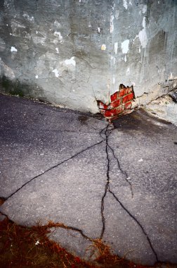 Crack in asphalt vertical clipart