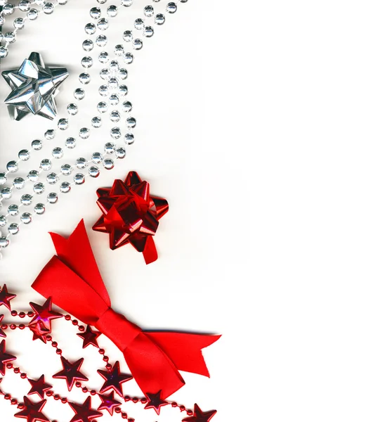Uma broca feita de decorações de Natal em branco — Fotografia de Stock