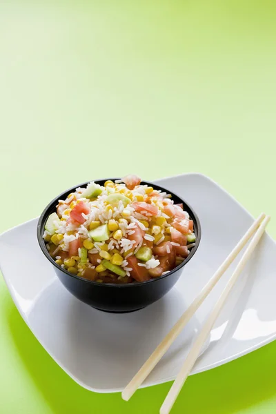 Sałatka z ryżu — Zdjęcie stockowe