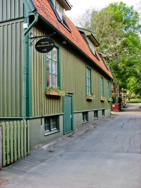 Švédský dům a ulice — Stock fotografie