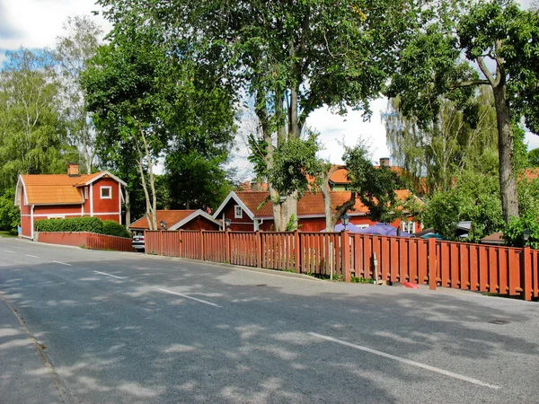 スウェーデンの家と庭 — ストック写真