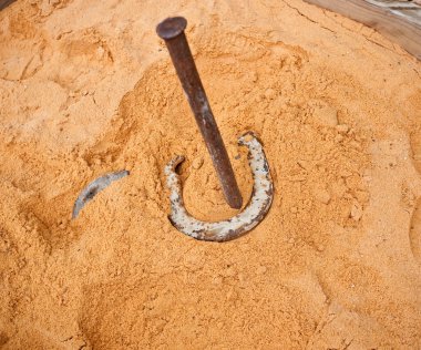 Horsehoe pit clipart