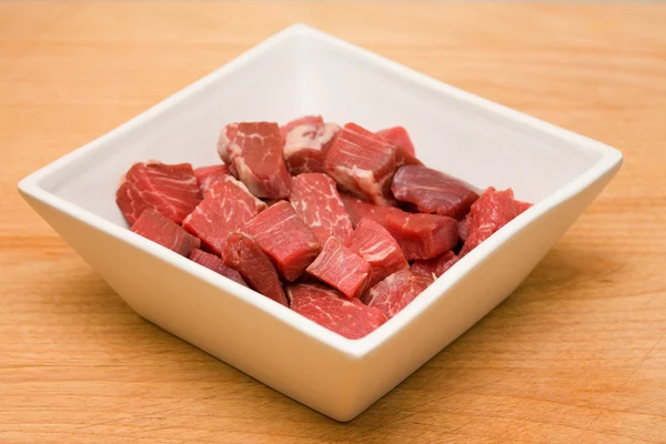 Raw beef cubes — Stock Photo, Image