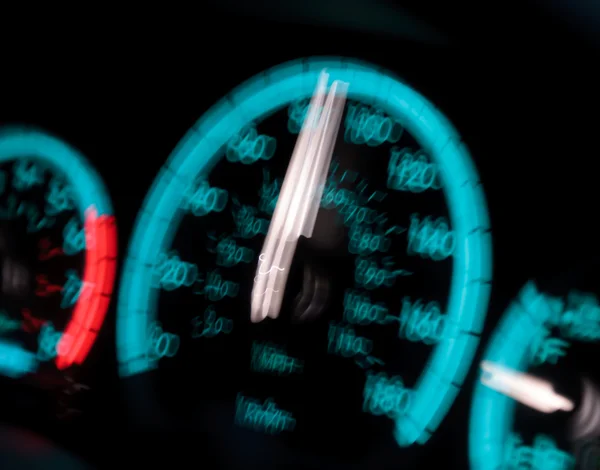 Snelheid op snelheidsmeter — Stockfoto