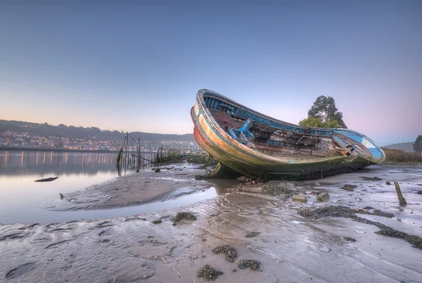 Abandoned ship. — Stock Photo, Image