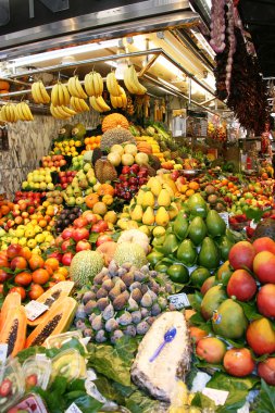 La boqueria, meyve. Dünya ünlü Barselona Pazar, İspanya. seçici odak.