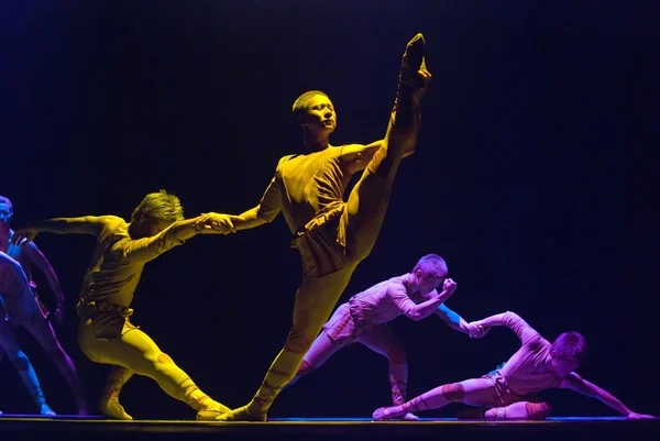 現代舞踊ショー — ストック写真