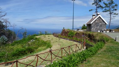 Levadawanderweg auf Madeira clipart