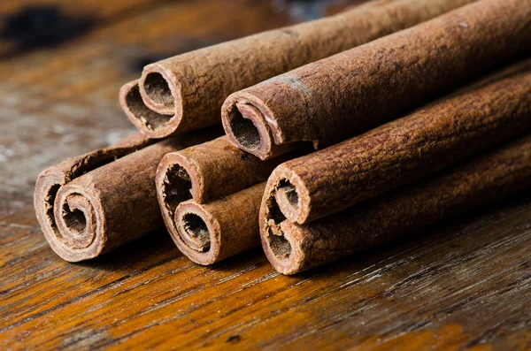 Cinnamon on table — Stock Photo, Image
