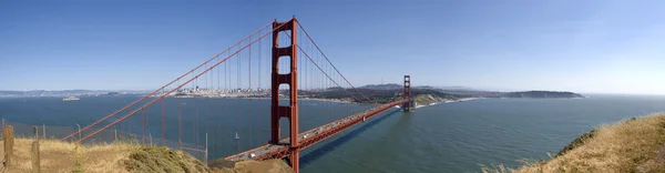 Panorama Golden Gate Bridge, com São Francisco no backgroud — Fotografia de Stock