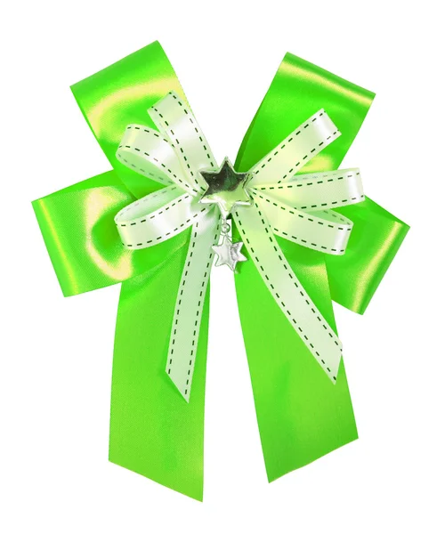 緑のリボンと白い背景で隔離の弓 — ストック写真