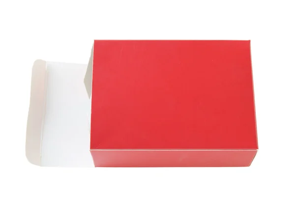 Открытая красная коробка пакет изолирован на белом с обрезкой пути — стоковое фото