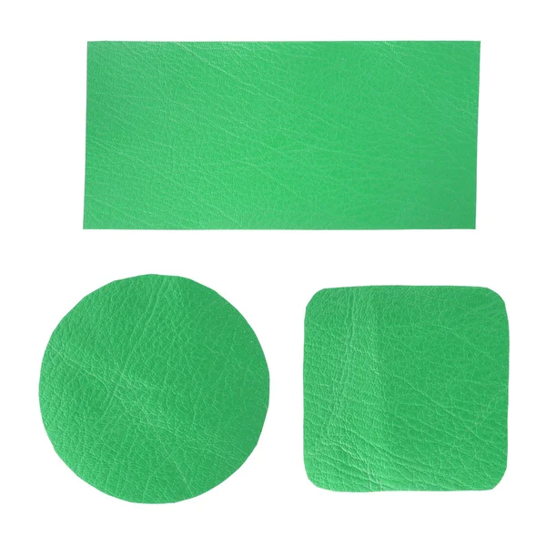 Üres zöld bőr címke elszigetelt fehér a vágás beállítása — Stock Fotó