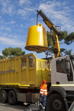 geri dönüşüm zinciri