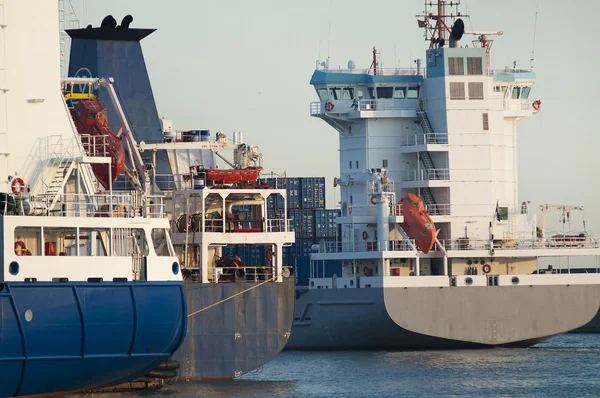Maritime activity at the Port of Genoa,Italy — Stock Photo, Image
