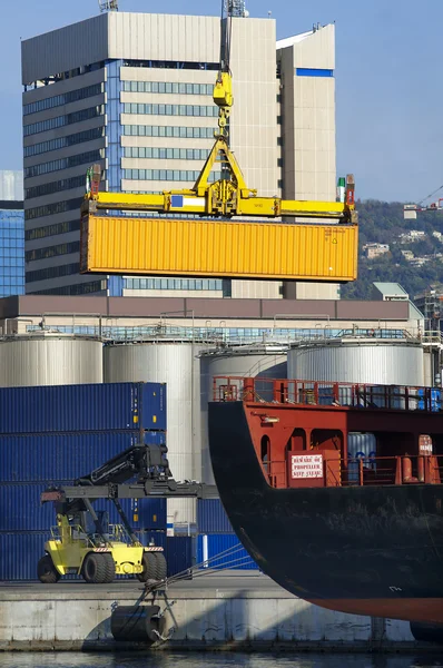 Maritime activity at the Port of Genoa,Italy — Stock Photo, Image