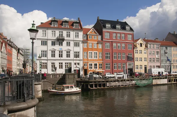 Груша Нюхавн та забезпечує новий Копенгагенській — стокове фото