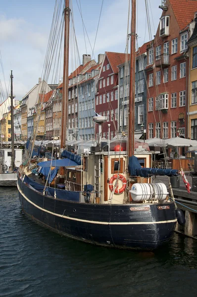 Nyhavn nueva pera Copenhague Dinamarca —  Fotos de Stock