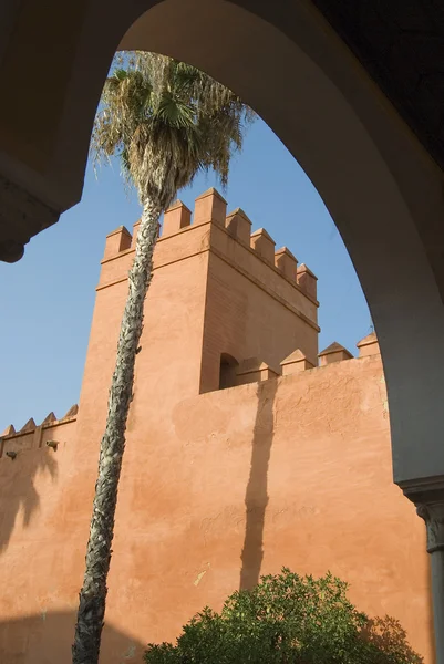 Alcázar, arquitectura árabe en Sevilla, España — Foto de Stock