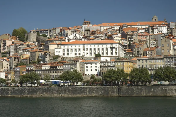 La vieille ville de Porto, sur le fleuve Douro, Portugal, Europe — Photo