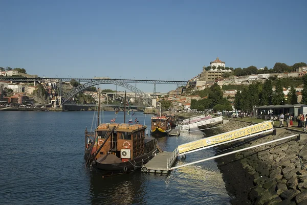 Η παλιά πόλη του Πόρτο, σε douro ποταμού, Πορτογαλία, Ευρώπη — Φωτογραφία Αρχείου