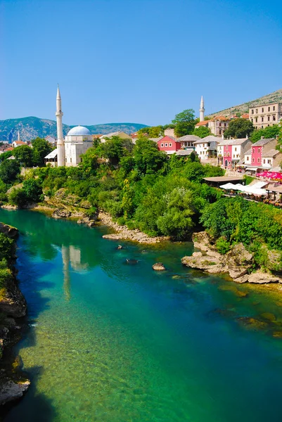 Mostar, Bosna, krajina v létě — Stock fotografie