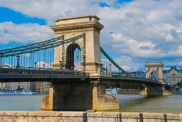 Цепной мост в Будапеште, Венгрия, Европа — стоковое фото