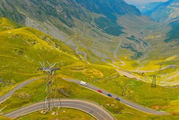 Carretera transfagarasana en los Cárpatos, Rumania, Europa — Foto de Stock