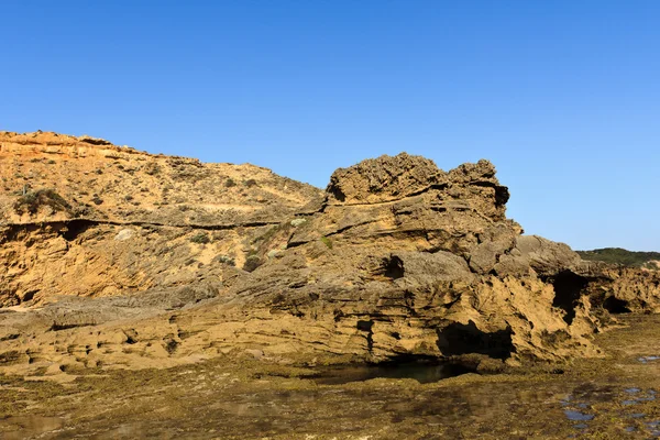 Kayalık plaj — Stok fotoğraf